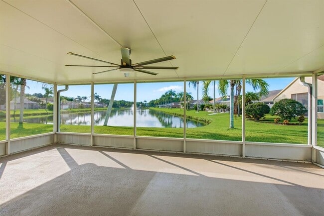 Building Photo - 349 Fountainview Cir