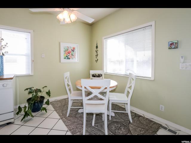 Kitchen/dining area - 650 Egli Ct