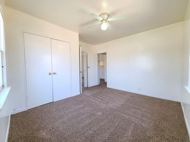 Building Photo - Single-Story 2-Bedroom Home in Calimesa!