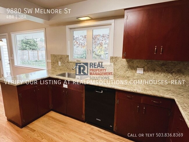 Building Photo - 9880 SW Melnore St