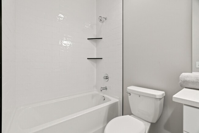 Building Photo - 210 Charlotte Everly Cir
