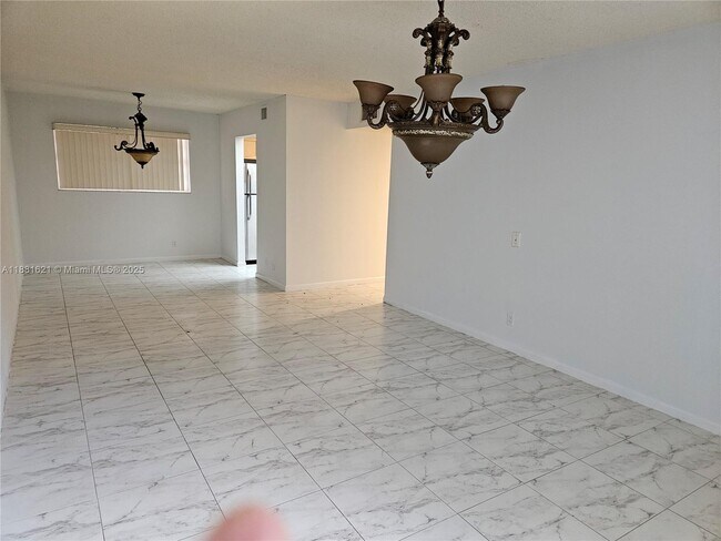 Building Photo - 11131 Royal Palm Blvd