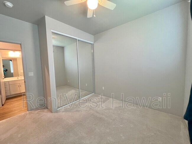 Building Photo - 911292-1292 Likolehua Loop