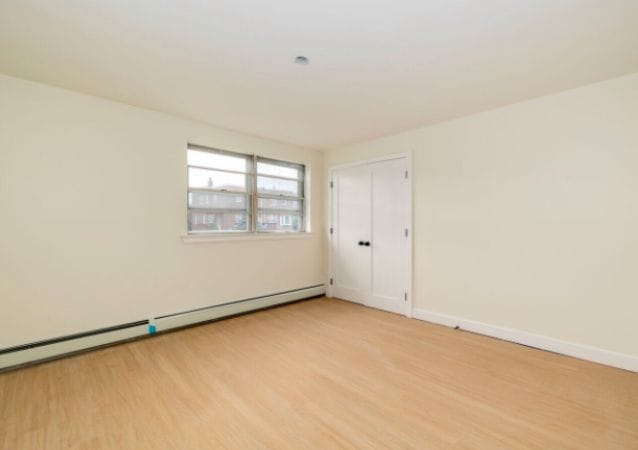 Building Photo - 921 Tyson Ave