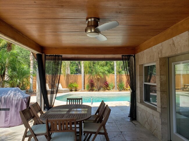 Building Photo - 88 Oakwood Rd