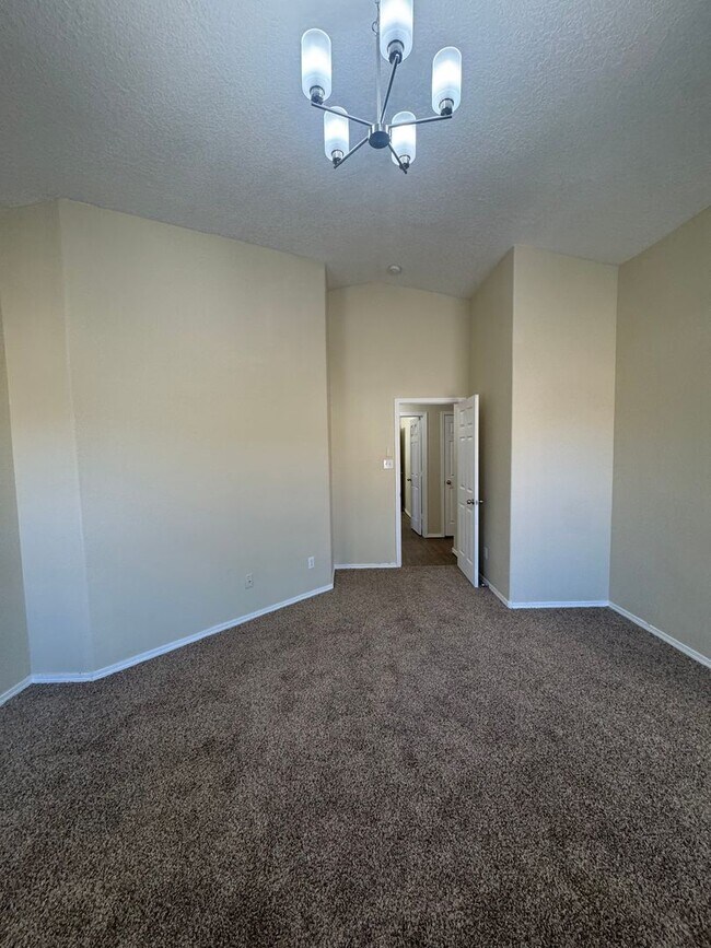 Building Photo - 800 Purple Aster Ave SW