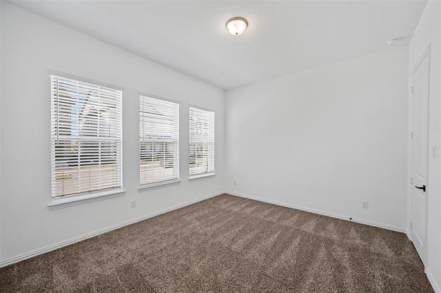 Building Photo - 2226 Adena Spgs Dr