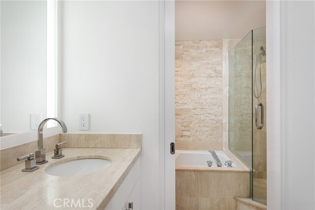 Building Photo - 601 Lido Park Dr