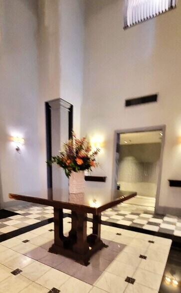 Lobby with Mailroom at Right - 70 W Huron St
