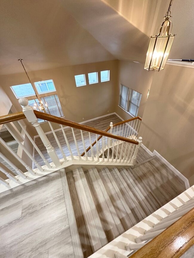 Building Photo - Beautiful Natomas Park Home – 5 Bed / 3 Bath, new interior paint, 2 story!