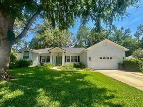 Building Photo - Spacious 4-Bedroom Gem in Sought-After Brookfield | Over 2,000 Sq Ft + Smart Features