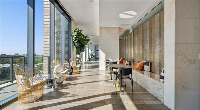 Building Photo - 3410 Yoakum Blvd