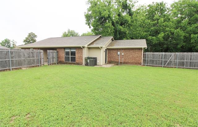 Building Photo - 1103 Hemlock Ct