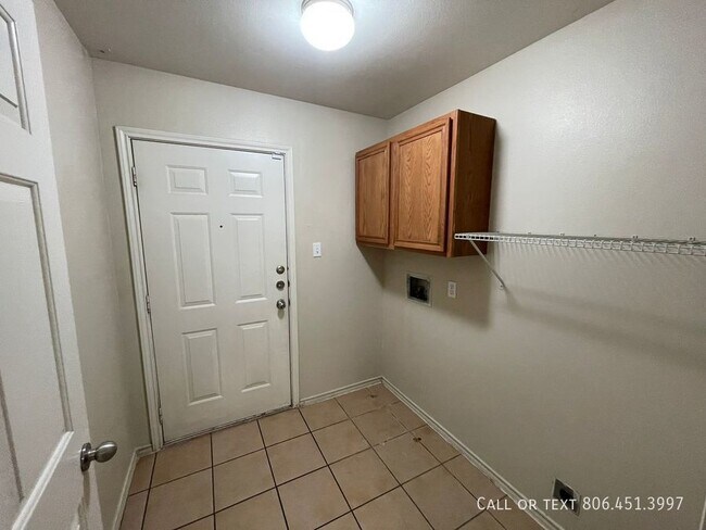 Building Photo - 509 N Brentwood Ave