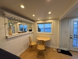 Building Photo - 16 Homestead Ave