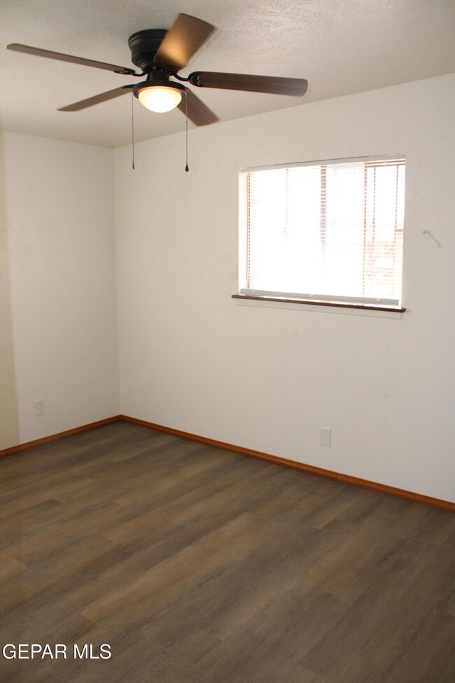 Building Photo - 5229 Cornell Ave