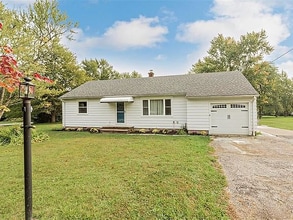 Building Photo - 10693 Beechwood Dr