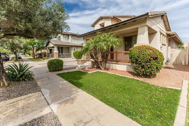 Building Photo - 12865 N 151st Dr