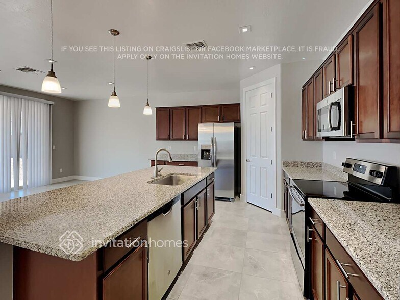 Building Photo - 7911 W Atlantis Wy