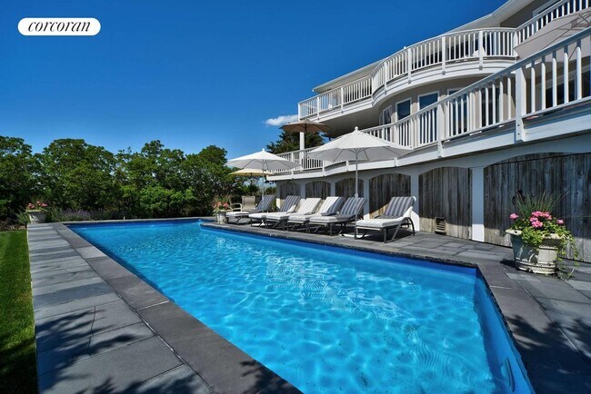 Building Photo - 86 Dune Rd