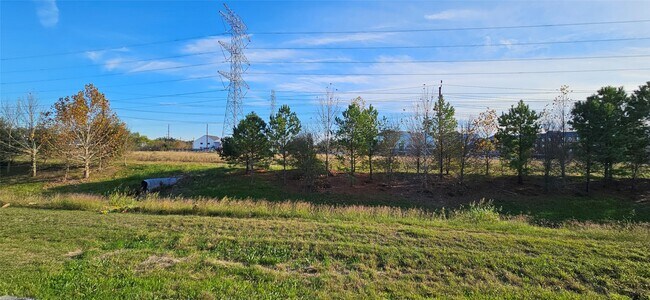 Building Photo - 13035 Bainbridge Trail