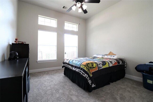 Building Photo - 6126 Emberwood Falls Dr