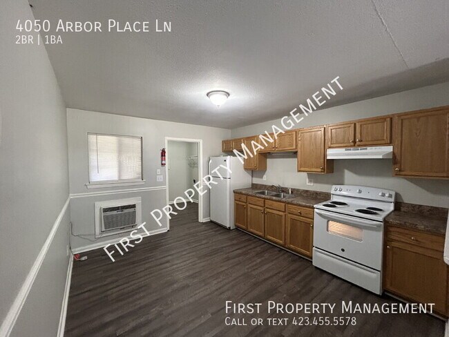 Primary Photo - 4050 Arbor Pl Ln
