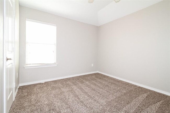 Building Photo - 8905 NW 106th St