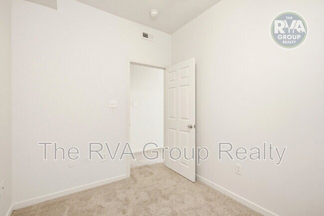 Building Photo - 3424 S Street