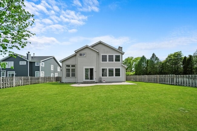 Building Photo - 2227 Avalon Ct S