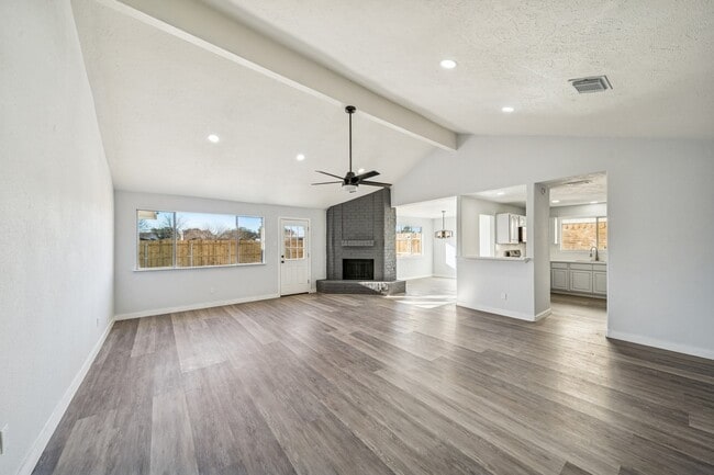 Building Photo - 1419 Fieldstone Dr