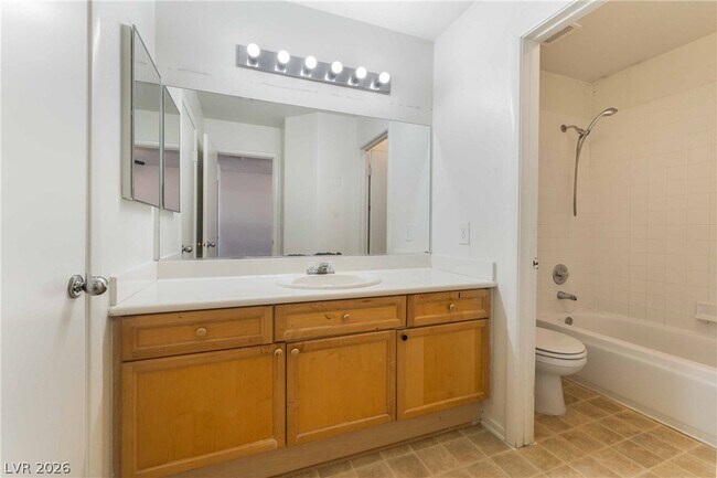 Building Photo - 8301 Alder Meadows Ave