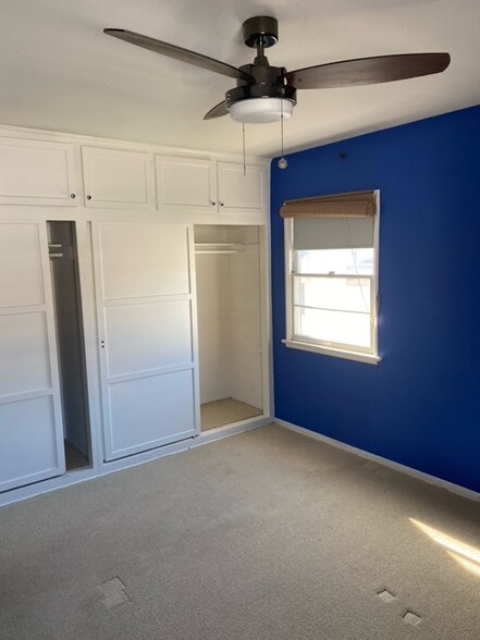 Primary Photo - 1245 N Hayworth Ave