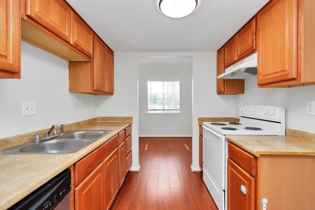 Building Photo - 12823 Briarwest Cir