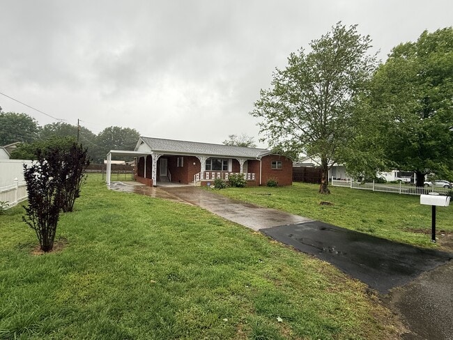 Building Photo - 514 Oliver Dr