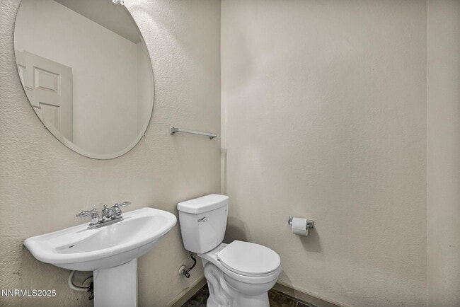 Building Photo - 9250 Lone Wolf Cir