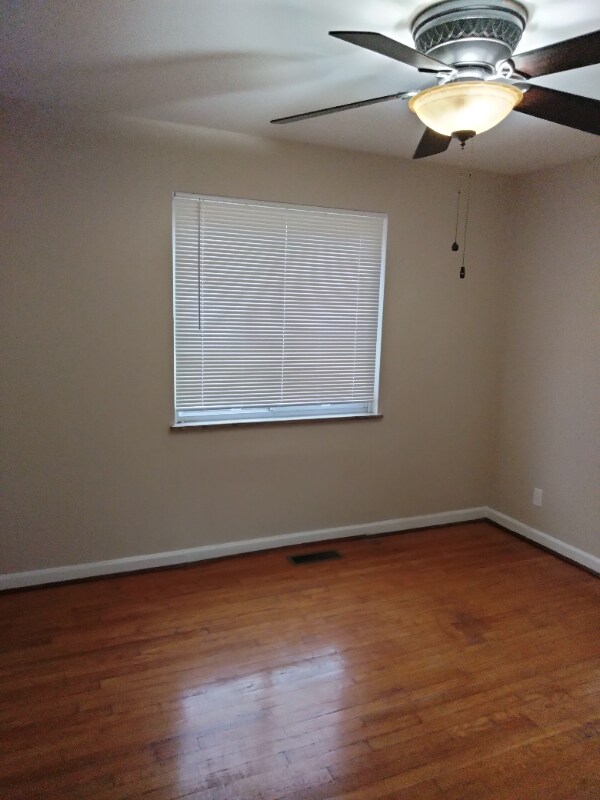 Building Photo - 5434 Fox Rd