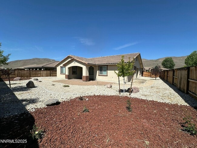 Building Photo - Immaculate Toll Brothers home