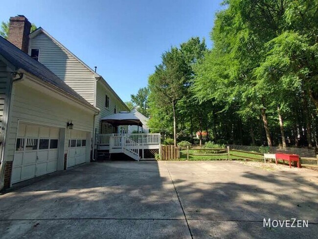 Building Photo - 5238 Fowler Farm Rd
