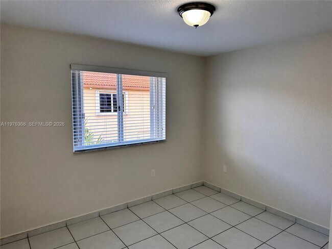 Building Photo - 17354 NW 74th Ave