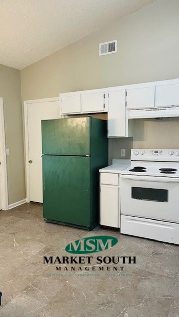 Building Photo - 3 Bedroom Beauty in Laurelwood Plantation- SPECIAL OFFER!!!