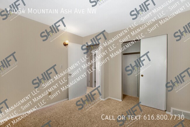 Building Photo - 11054 Mountain Ash Ave NW