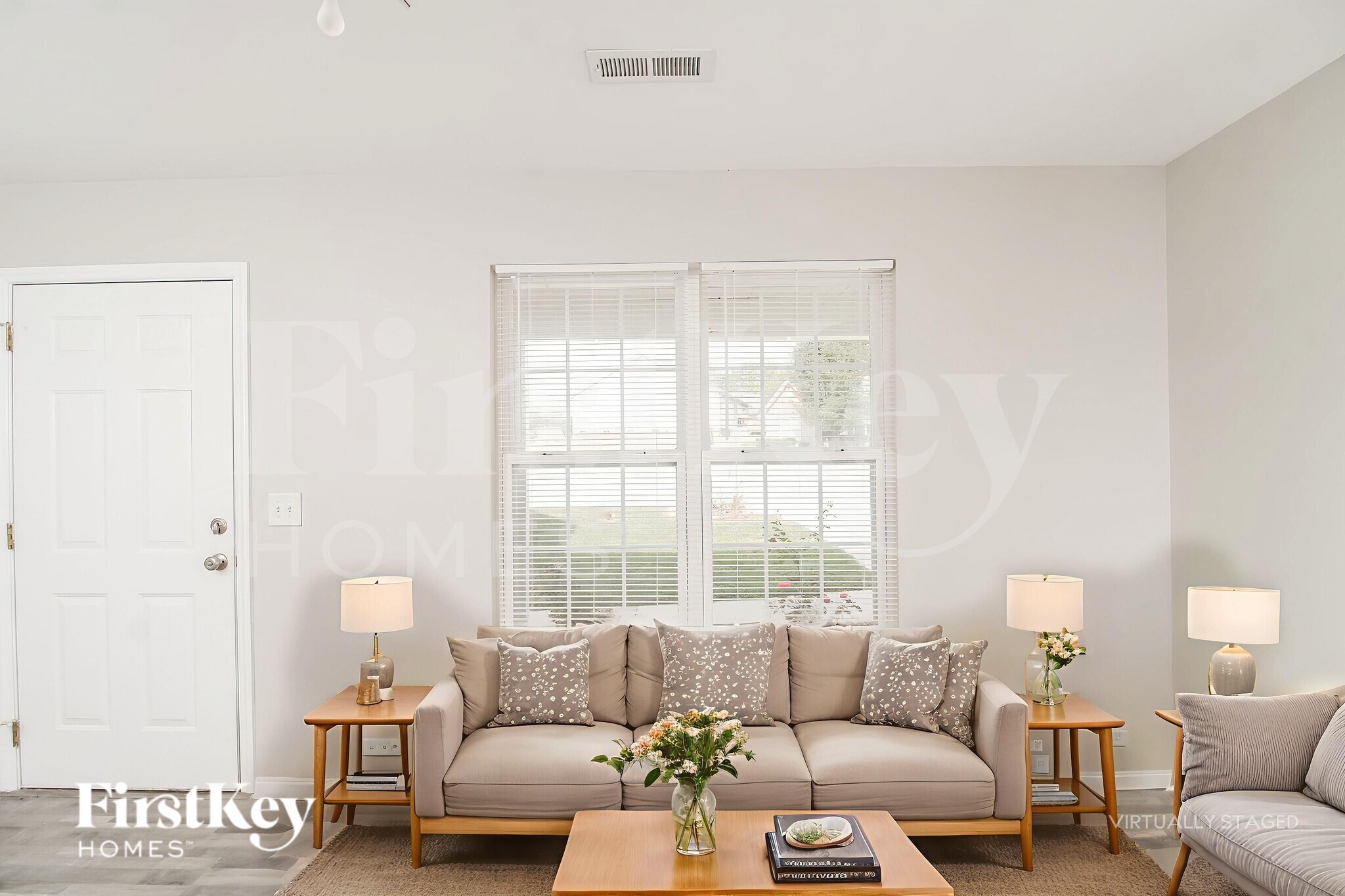 Building Photo - 1403 Rosebay Ct