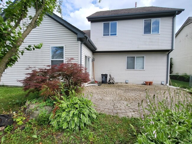 Building Photo - 7851 Thornhill Dr