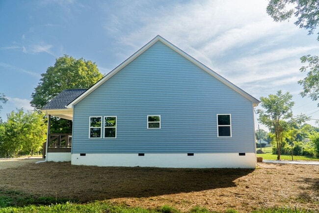 Building Photo - New Construction near the Chilhowee Event Center!!