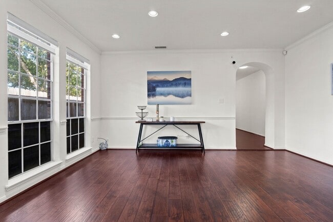 Building Photo - 11411 Oak Lake Ridge Ct