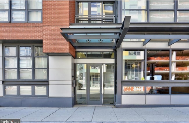 Primary Photo - 2120 Vermont Ave NW