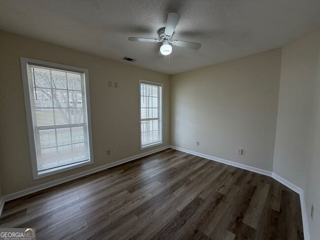 Building Photo - 414 Saddle Shoal Trail