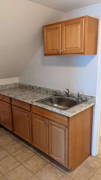 Building Photo - 11 Falmouth St