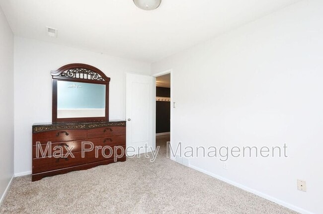 Building Photo - 4012 79th St